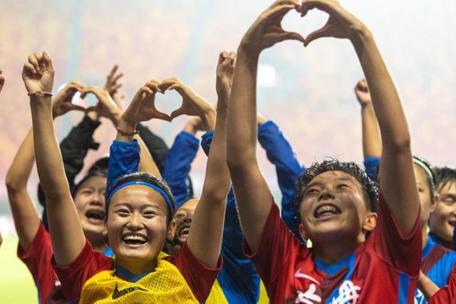 足坛名宿彭伟国出任广西恒宸俱乐部总经理